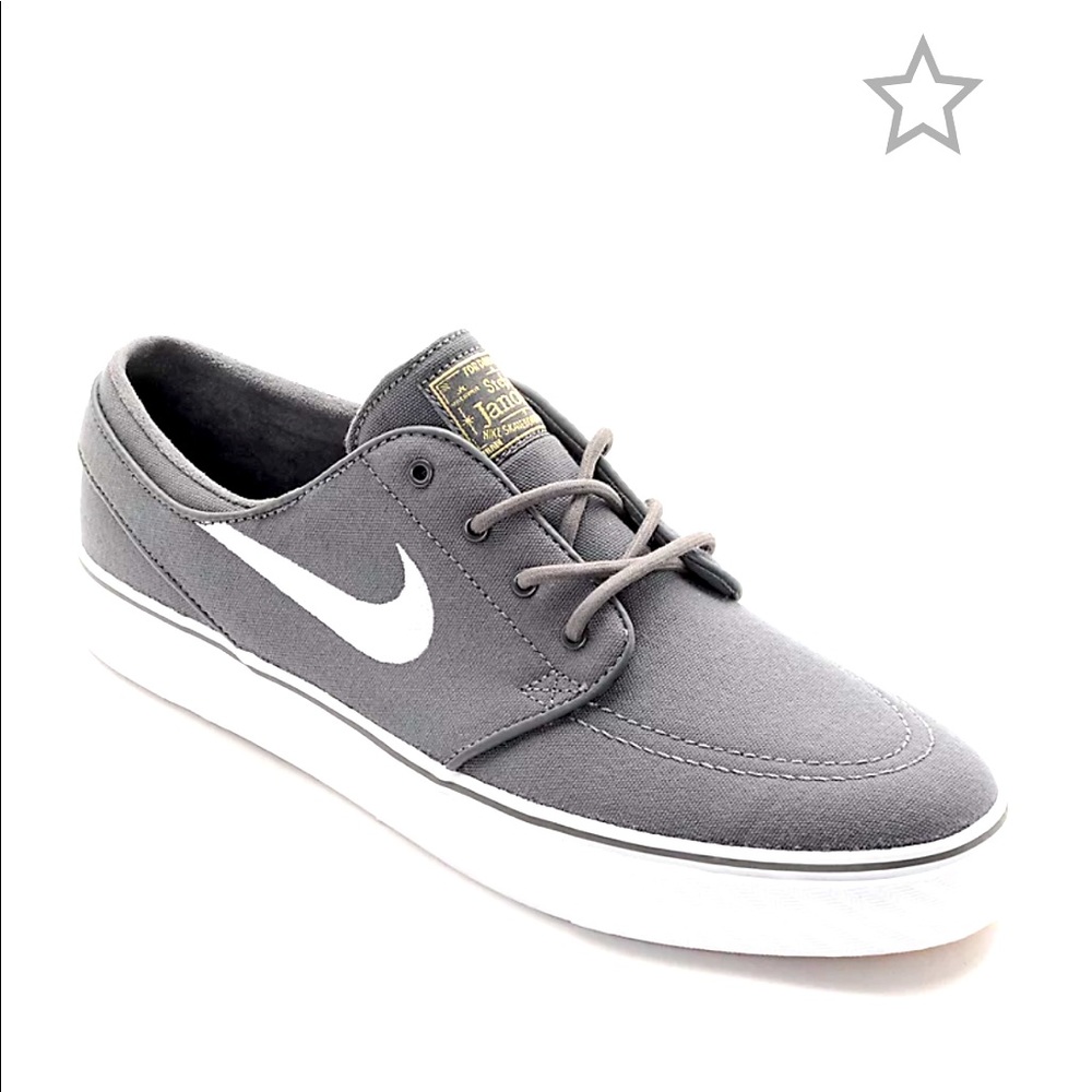 Nike Stefan Janoski Skateboarding Shoe